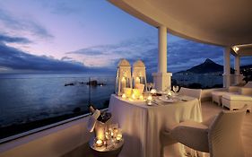 Twelve Apostles Hotel & Spa Cape Town Restaurant photo