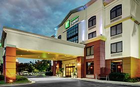 Holiday Inn Express Richmond Airport, An Ihg Hotel Sandston Exterior photo