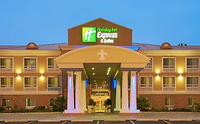 Holiday Inn Express & Suites Alexandria, An Ihg Hotel Exterior photo