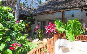 Villa Furaha With Pool Zanzibarhouses Kiwengwa  Exterior photo