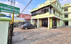 Hotel Graha Muslim Redpartner Bukittinggi Exterior photo