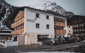 Pension Anna Sankt Leonhard im Pitztal Exterior photo