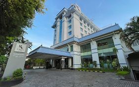 Kimaya Sudirman Yogyakarta By Harris Exterior photo