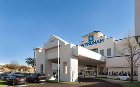 Wyndham Dfw Airport Hotel Irving Exterior photo