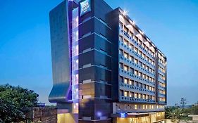 Ibis Budget Jakarta Airport Hotel Tangerang Exterior photo