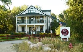 The Historic Elk Mountain Hotel Exterior photo