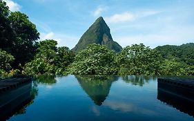 Rabot Hotel From Hotel Chocolat Soufriere Exterior photo