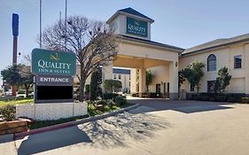 Quality Inn & Suites Weatherford Exterior photo