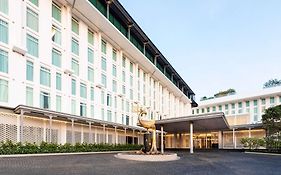 Ramada Plaza By Wyndham Chao Fah Phuket Hotel Exterior photo