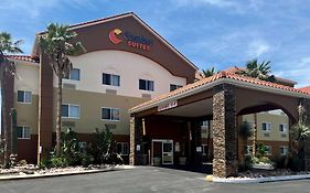 Comfort Suites Peoria Sports Complex Exterior photo