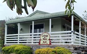 Cottage On Main Franklin Exterior photo