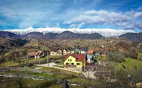 Transylvanian Views Villa Pestera  Exterior photo