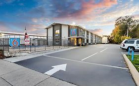 Motel 6 Ogden, Ut- Downtown Exterior photo