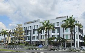 Dehome Boutique Hotel Kuching Exterior photo