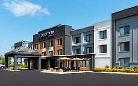 Courtyard Binghamton Hotel Vestal Exterior photo