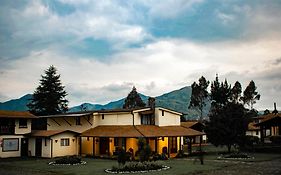 Chuquiragua Lodge & Spa Machachi Exterior photo
