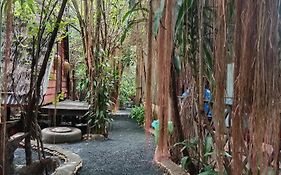 Ratanakiri Homestay & Jungle Trek Banlung Exterior photo