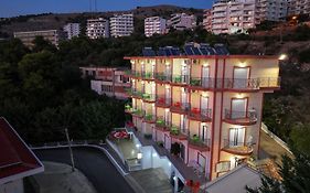 Unico Aparthotel Sarande Exterior photo