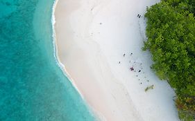 Beach Veli Ukulhas Island Exterior photo