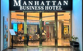 Manhattan Business Hotel, Male Exterior photo