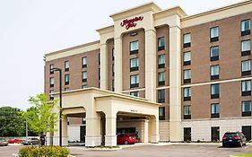 Hampton Inn By Hilton Ottawa Airport Exterior photo