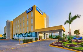 City Express By Marriott Reynosa Hotel Exterior photo