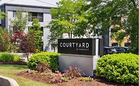 Courtyard Burlington Williston Exterior photo