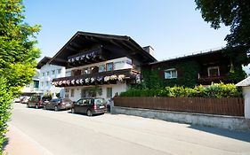 Pension Max Zell am See Exterior photo