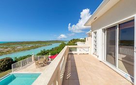 Breathtaking Chalk Sound Private Pool Sunset Villa Taylor Bay Beach Exterior photo