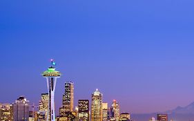 Astra Hotel, Seattle, A Tribute Portfolio Hotel By Marriott Exterior photo