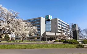 Embassy Suites By Hilton Kansas City Overland Park Exterior photo