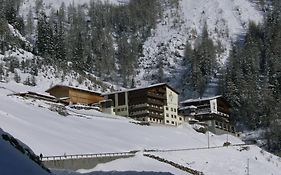 Gastehaus Berghof Schopf Bed & Breakfast Langenfeld Exterior photo