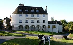 The Bear Of Rodborough Hotel Stroud  Exterior photo