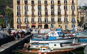 Caracciolo 10 Bed & Breakfast Naples Exterior photo