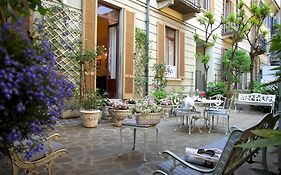 Antica Locanda Leonardo Milan Exterior photo