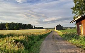 Levomaki Farm Cottages Ypaja Exterior photo