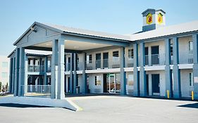 Super 8 By Wyndham Van Horn Motel Exterior photo