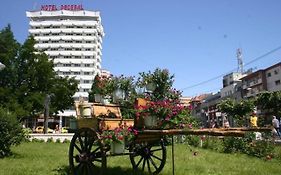 Hotel Decebal Bacău Exterior photo