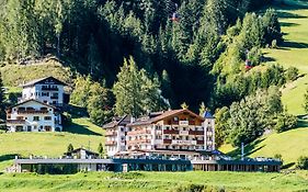Rainell Dolomites Retreat Hotel Ortisei Exterior photo
