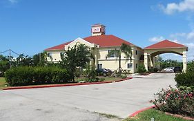 Baymont By Wyndham Texas City Hotel Exterior photo