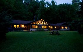 Creekwalk Inn Bed And Breakfast With Cabins Cosby Exterior photo