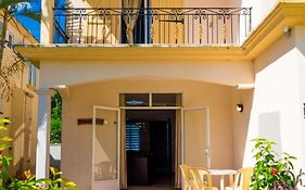 Garcon Des Iles Villa Mont-Choisy Exterior photo