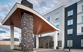 Fairfield Inn & Suites By Marriott Penticton Exterior photo