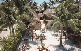 Casa Iguana Holbox - Beachfront Hotel Exterior photo