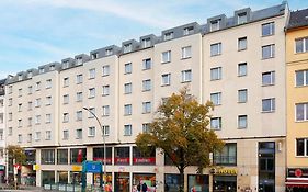 B&B Hotel Berlin City-Ost Exterior photo