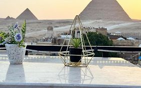 Golden Pyramids View Inn Cairo Exterior photo
