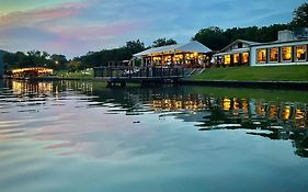 Lake Austin Spa Resort Exterior photo