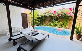 Btc Boutique Resort Private Pool Villas Hua Hin บ้านทะเลจีน บูติค รีสอร์ท หัวหิน Exterior photo