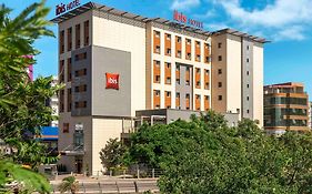 Ibis Adana Hotel Exterior photo