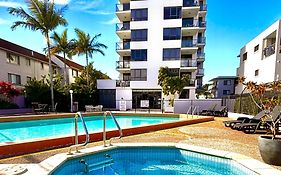 Aqualine Apartments On The Broadwater Gold Coast Exterior photo